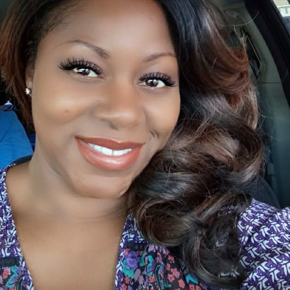 Meet your Posher, Setella